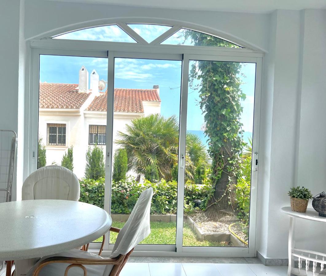 Fabulous Vacation In A 2 Bedroom Townhouse With 2 Terraces Overlooking The Sea, Suitable For 6 People 3 Swimming Pools Tennis And 200 Mts From The Sea El Faro Ngoại thất bức ảnh