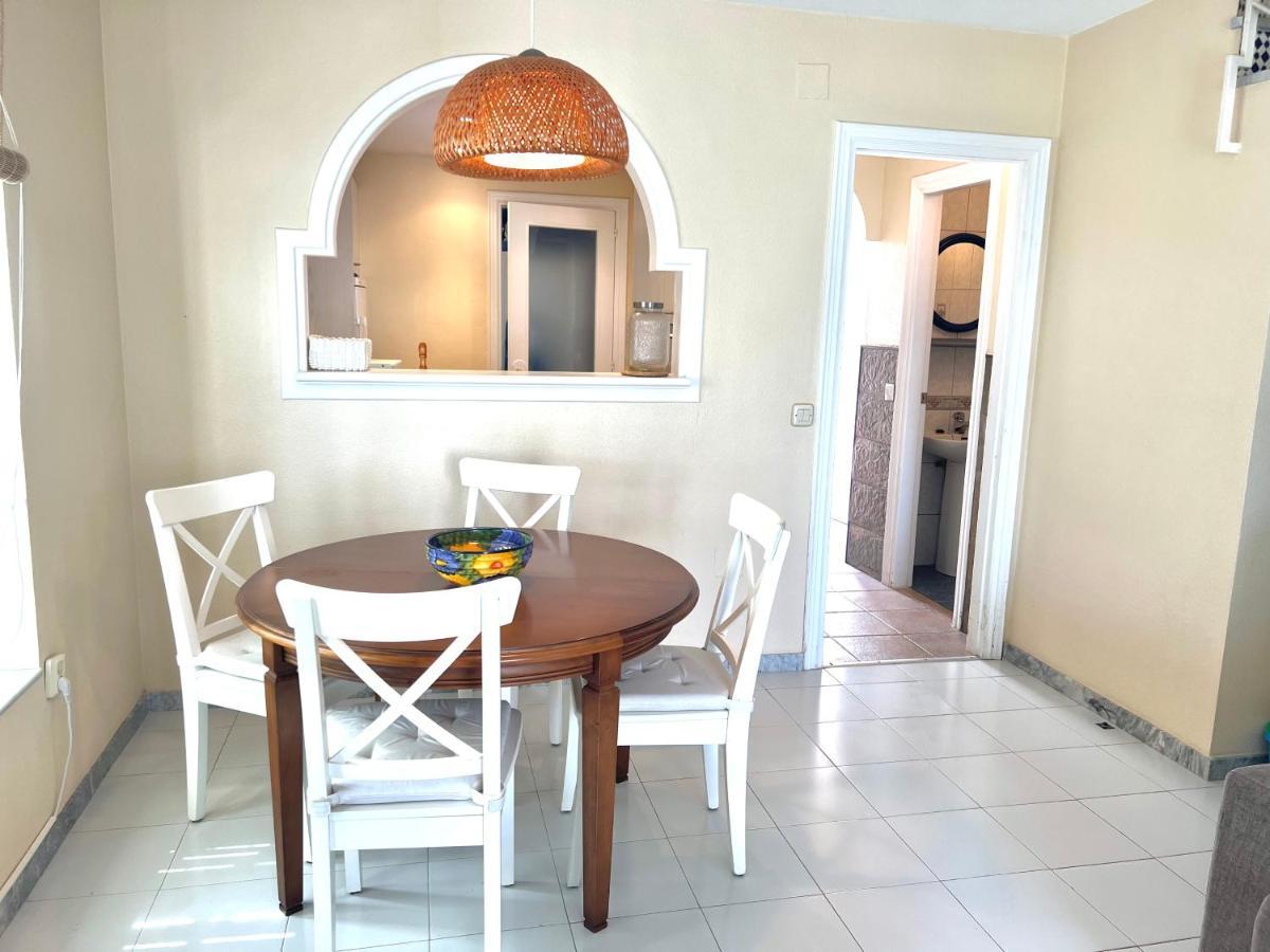 Fabulous Vacation In A 2 Bedroom Townhouse With 2 Terraces Overlooking The Sea, Suitable For 6 People 3 Swimming Pools Tennis And 200 Mts From The Sea El Faro Ngoại thất bức ảnh