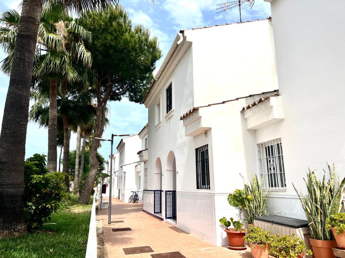 Fabulous Vacation In A 2 Bedroom Townhouse With 2 Terraces Overlooking The Sea, Suitable For 6 People 3 Swimming Pools Tennis And 200 Mts From The Sea El Faro Ngoại thất bức ảnh