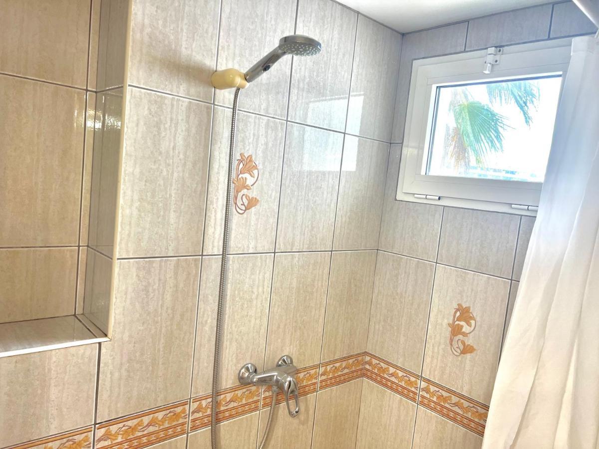 Fabulous Vacation In A 2 Bedroom Townhouse With 2 Terraces Overlooking The Sea, Suitable For 6 People 3 Swimming Pools Tennis And 200 Mts From The Sea El Faro Ngoại thất bức ảnh