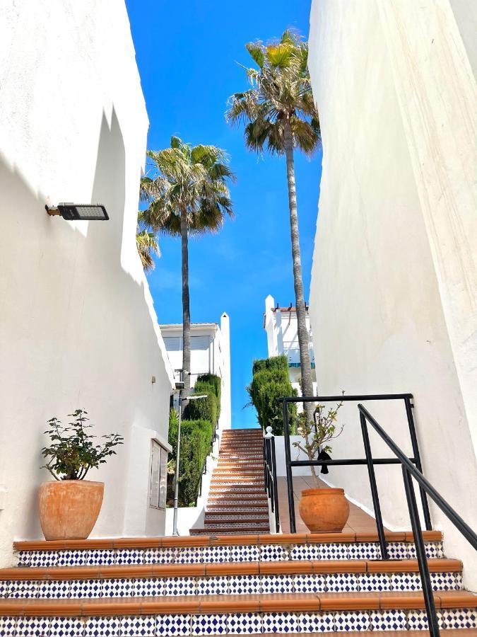 Fabulous Vacation In A 2 Bedroom Townhouse With 2 Terraces Overlooking The Sea, Suitable For 6 People 3 Swimming Pools Tennis And 200 Mts From The Sea El Faro Ngoại thất bức ảnh